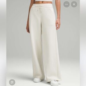 Lululemon Scuba Wide-Leg Pants Bone